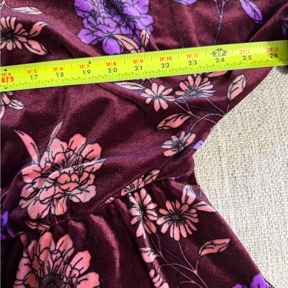 London Times Velvet Feel Moody Floral Bishop Sleeve Midi Dress Plus Size 3X - Picture 9 of 9